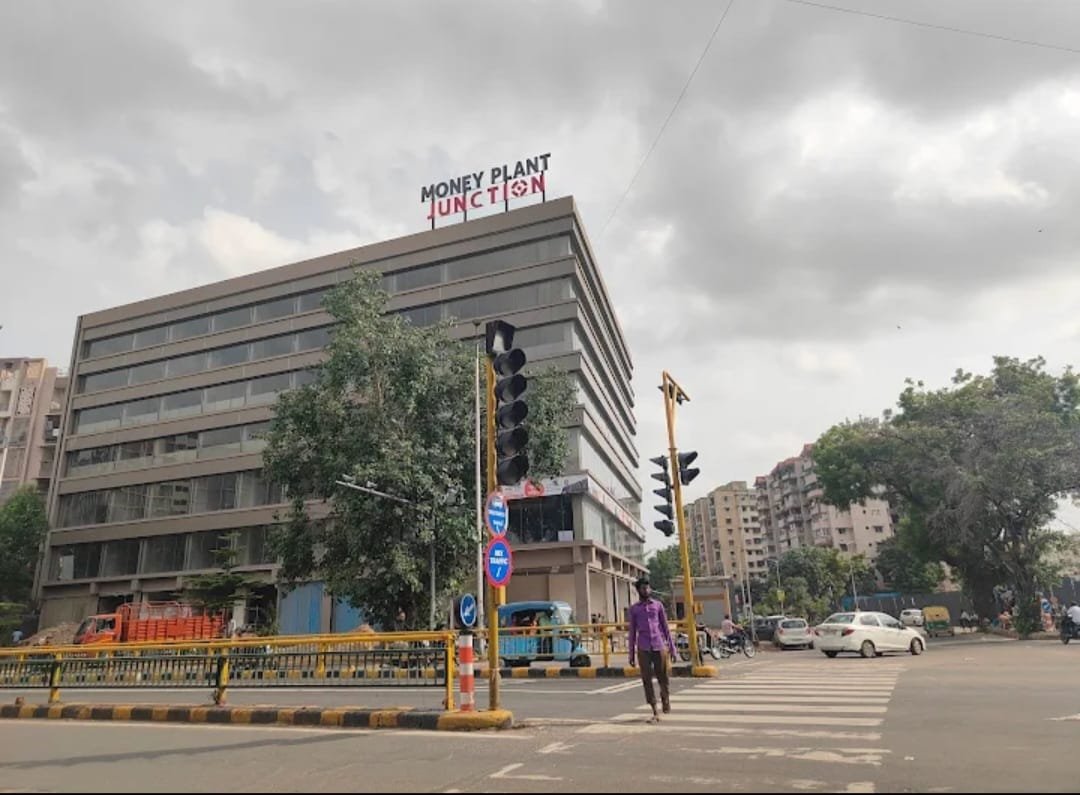 Money Plant Junction